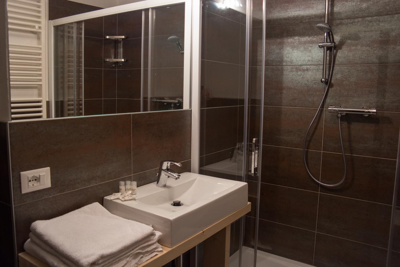 Hotel Italia Априка Екстериор снимка